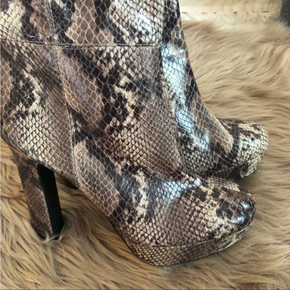 Worthington snake print Over the knee boots, NWOT - Picture 7 of 11
